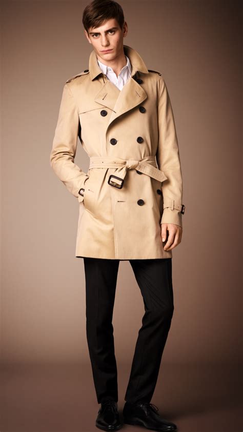 burberry classic mens trench coat|Burberry kensington trench coat men.